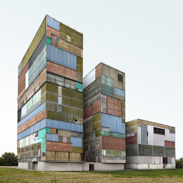20110216_filipdujardincrazybuilding600_600
