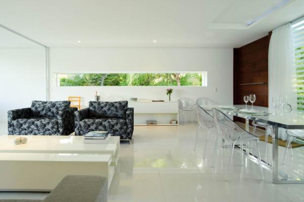 1296662371housecarqueija0061000x665600_399
