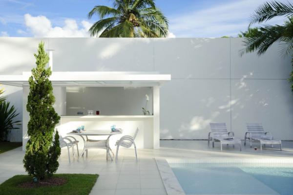 1296662412housecarqueija0121000x665600_399