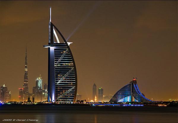 the_two_burj600_417