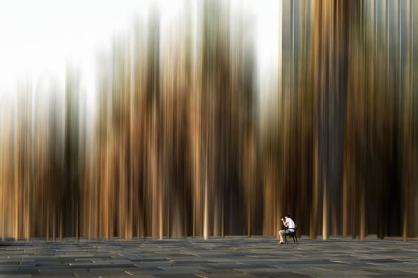© Josh Adamski