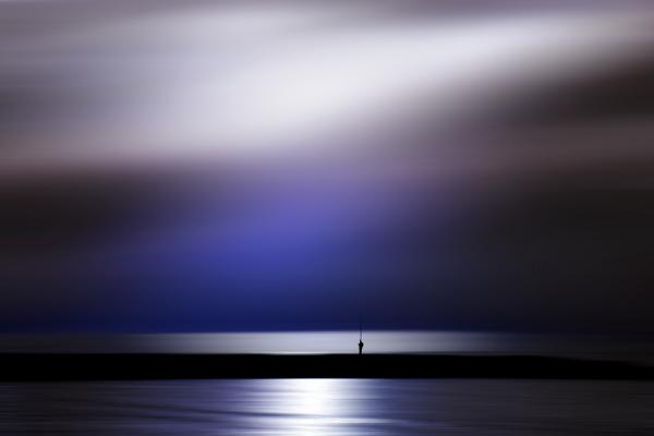 josh_adamski20600_400