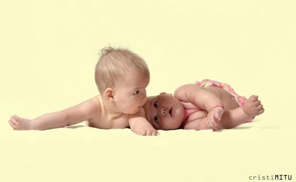 18-baby-photography-by-Cristi-Mitu
