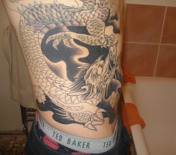 Rib hình xăm - 30 ảnh vui nhộn Dragon Tattoo Designs <3 <3