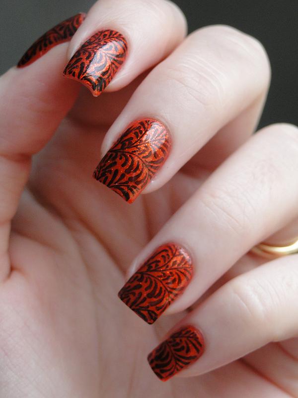 1 Nail Art by Tati Matheus