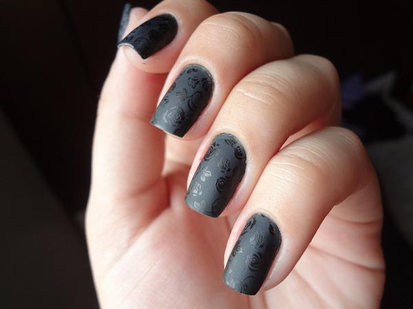 24 Nail Art by Viviane Kermeci