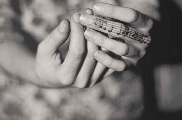 Cá Nhạc xăm - 60 ảnh vui nhộn Tattoo Designs Âm nhạc <3 <3