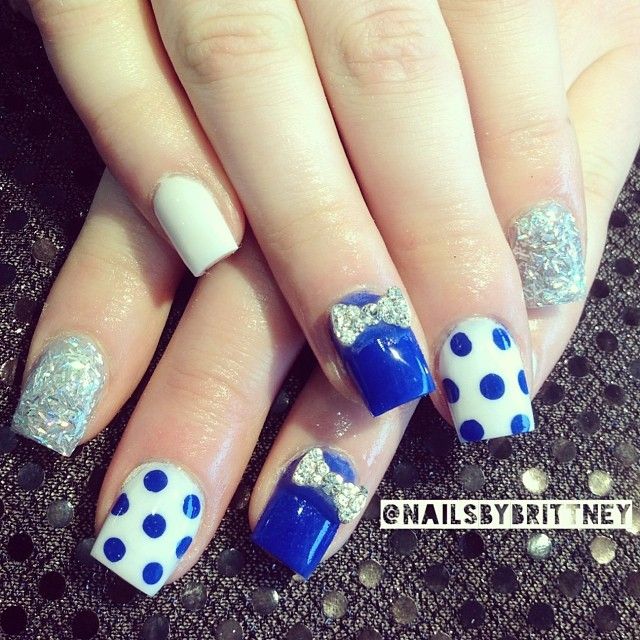 40 Examples Of Elegant Nail Art And Design Elegant Blue Polka Dots Nail Art
