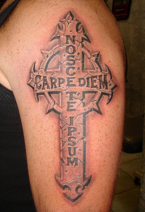 đá chéo - 50 Creative Chữ thập Tattoo Designs <3 <3