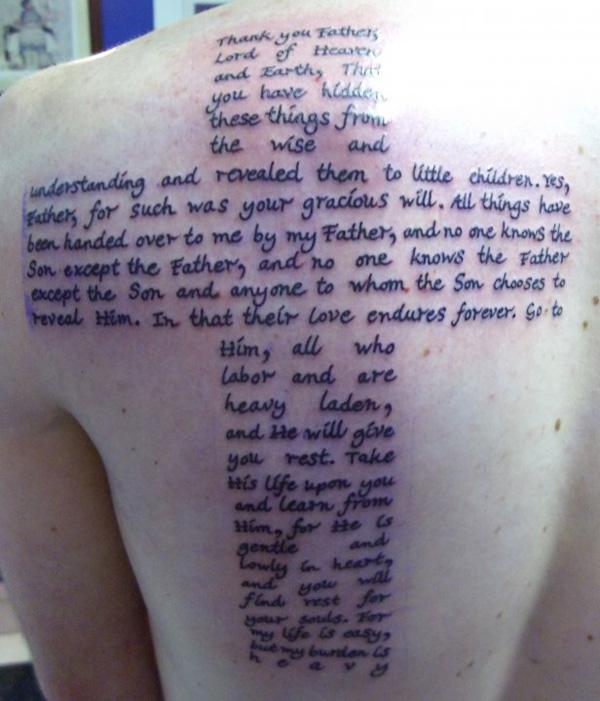 Dài dòng Cross - 50 Creative Chữ thập Tattoo Designs <3 <3