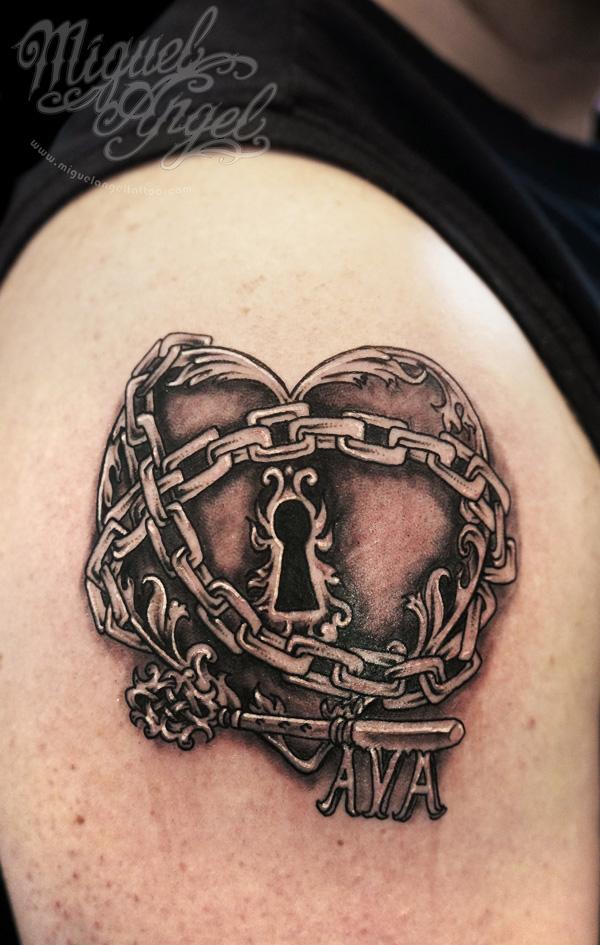 ổ khóa trái tim, dây chuyền, và phím w / tên hình xăm - 35 + ảnh vui nhộn Tattoo Designs tim <3 <3