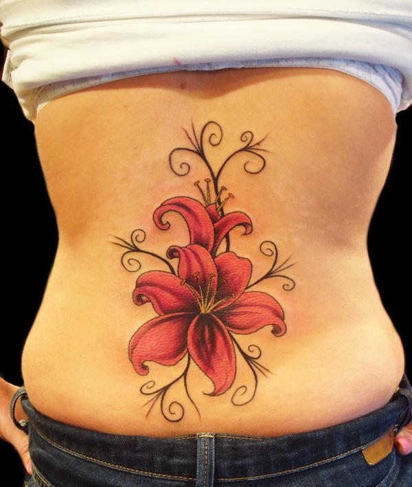 Lily Flower Tattoo - Trong Kitô giáo, lily là biểu tượng của đức khiết tịnh và thuần khiết của Đức Trinh Nữ Maria. 