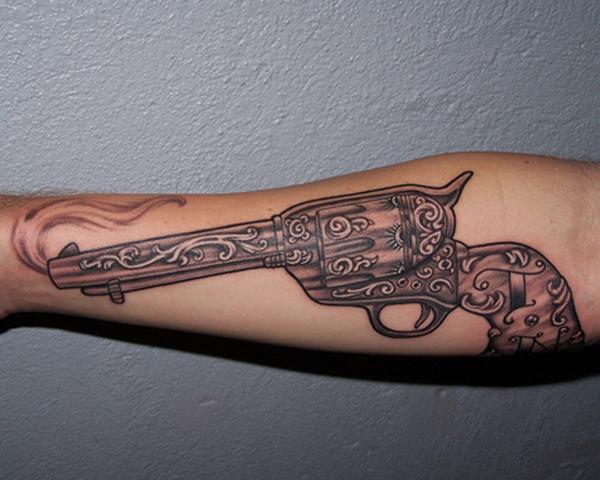 súng xăm - 35 ảnh vui nhộn Gun Tattoo Designs <3 <3