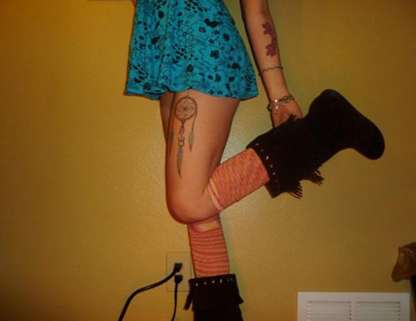 Dreamcatcher hình xăm trên chân - 50 Dreamcatcher Tattoo Designs Phụ nữ <3 <3