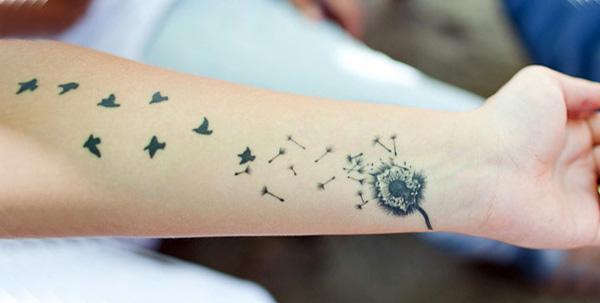  Dandelion hình xăm trên cổ tay - 50 Ý tưởng Wrist Tattoo bắt mắt <3 <3