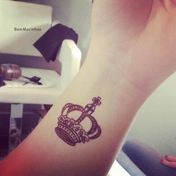  vương miện hình xăm trên cổ tay - 50 Ý tưởng Wrist Tattoo bắt mắt <3 <3