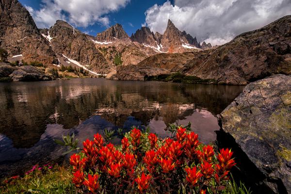 Minaret-Lake-Paintbrush-by-Doug-Solis.jpg