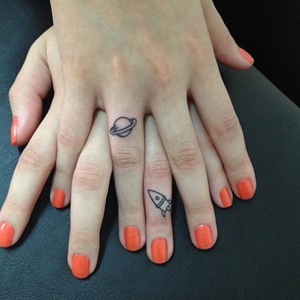 Ấn tượng Finger Tattoo Designs - 55+ dễ thương Finger xăm <3 <3