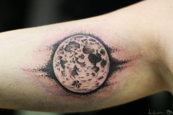 Mặt trăng Tattoo - 50 Ví dụ về các mặt trăng xăm <3 <3
