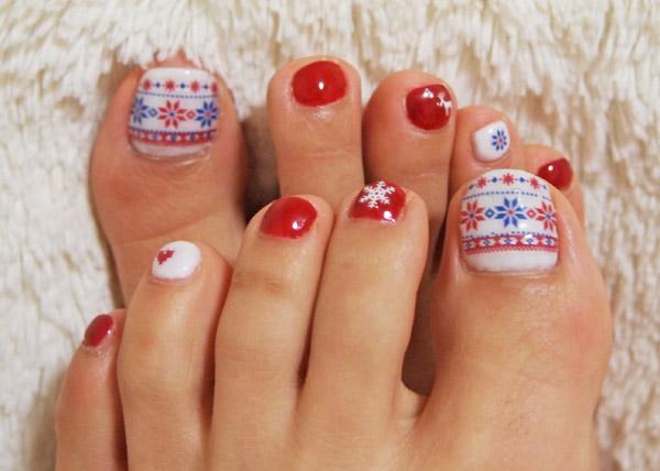Christmas toe nails - 30+ Toe Nail Designs <3 <3