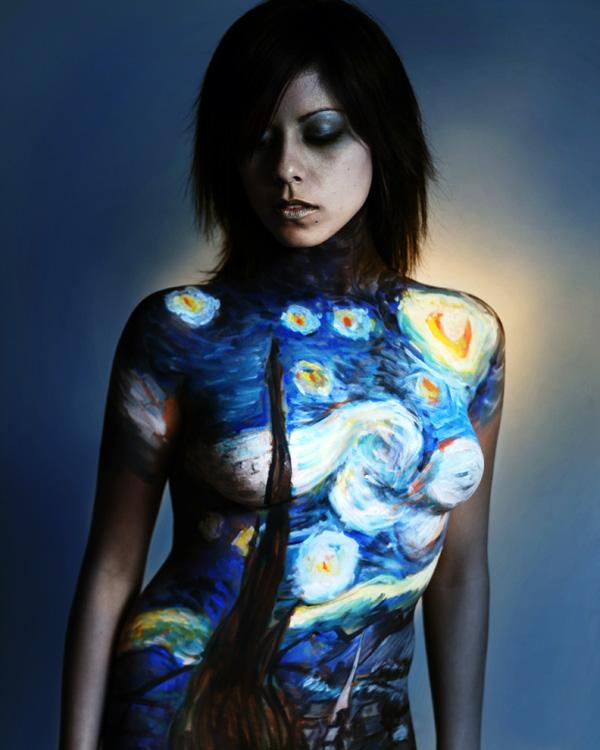 Starry_night_body_painting