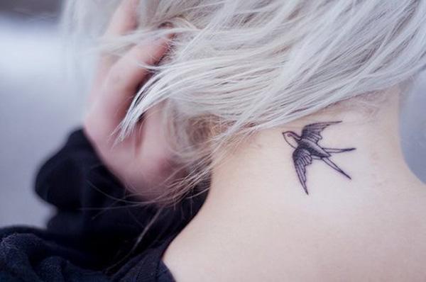 Swallow hình xăm trên cổ - 50 Đáng yêu Swallow xăm <3 <3