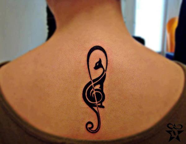 Black cat nhạc dấu hiệu hình xăm trên lưng - 55 Ví dụ về Cát dễ thương Tattoo <3 <3