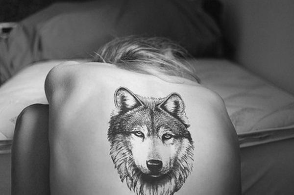 Wolf Tattoo trên Trở lại Phụ nữ - 55 Wolf Tattoo Designs <3 <3