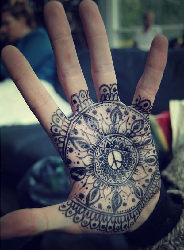 Hòa bình Henna Mandala - 45+ bắt mắt hình xăm trên tay <3 <3