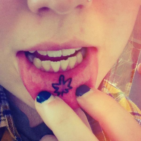 Lip Tattoo - 30 + Incredible Lip xăm <3 <3