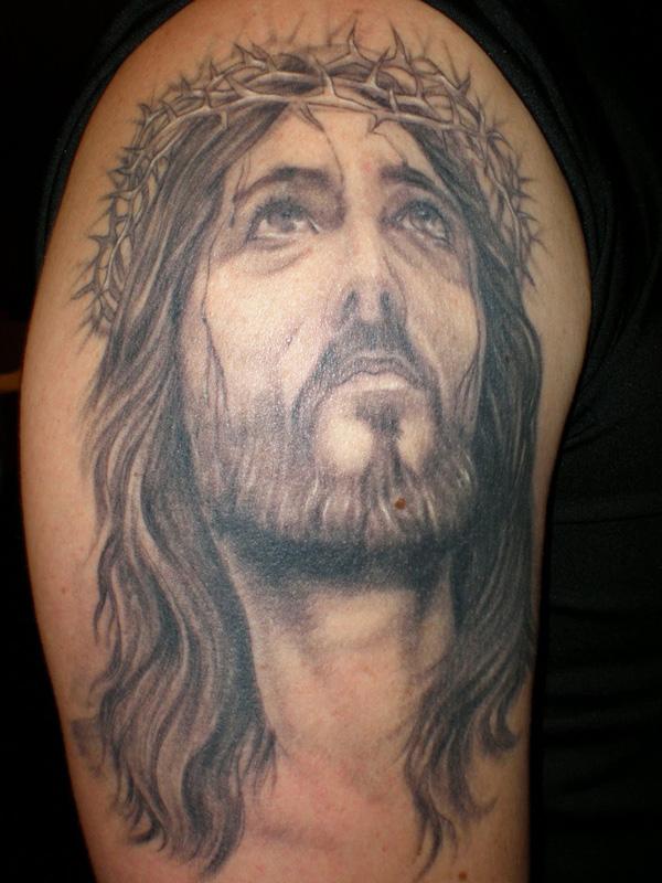 Chúa Giêsu-chân dung-Tattoo - 20 hình xăm Thánh Chúa Giêsu <3 <3