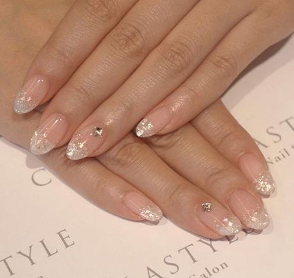   27-wedding-nails.jpg