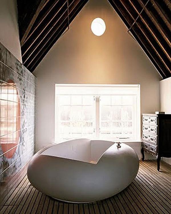 70 Creative Bathtub Designs Art And Design An Egg Shaped Bathtub Situated In The Middle Of Bathroom A Wonderful Looking Design