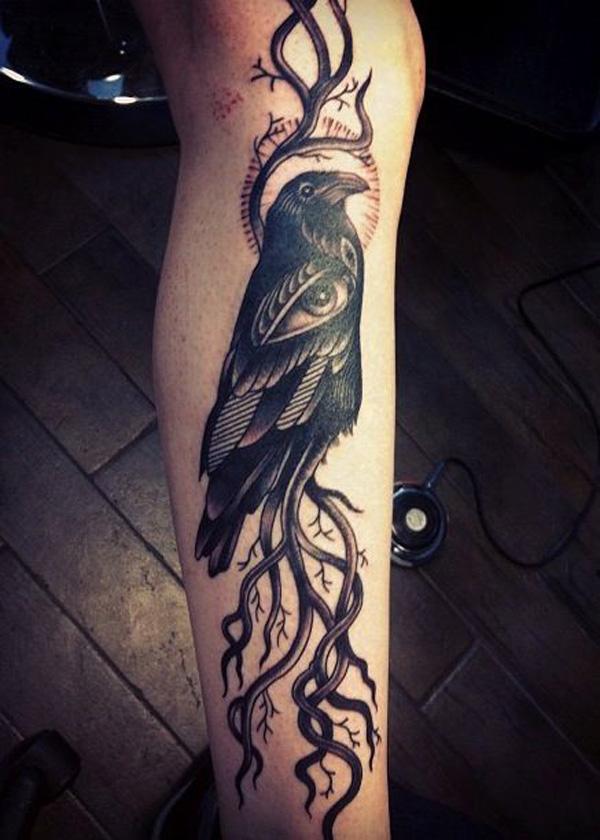 Raven Tattoo trên chân - 60+ Mysterious Raven xăm <3 <3