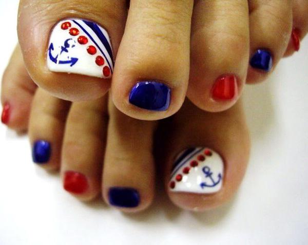 50 Pretty Toenail Art Designs | Art and Design