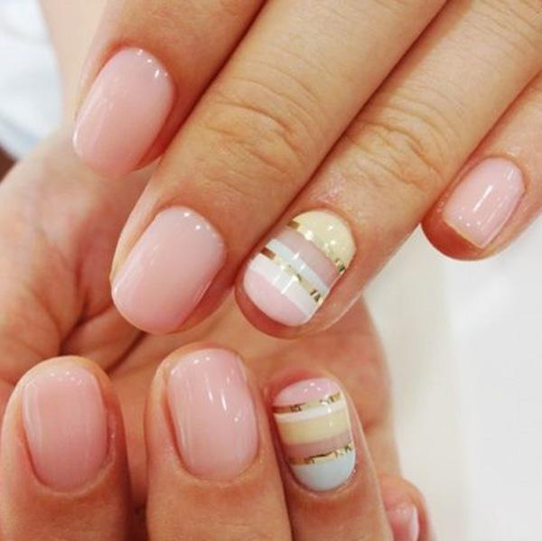 55 Gorgeous Metallic Nail Art Designs Art And Design A simple yet beautiful looking nail design using clear coat as base with baby blue and ... - 55 Gorgeous Metallic Nail Art Designs Art And Design