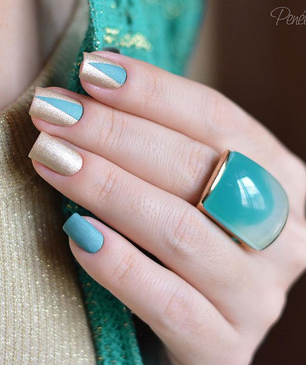 65 Winter Nail Art Ideas Art And Design Blue and gold winter nail art design. Touch on the sift side of winter with ... - 65 Winter Nail Art Ideas Art And Design