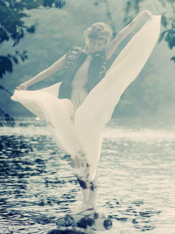 paul_de_luna_8a600_800