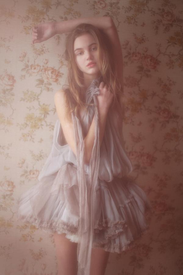 vivienne_mok50600_900