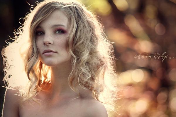 fall__s_glow_by_suicide_sabrina_cichy600_400