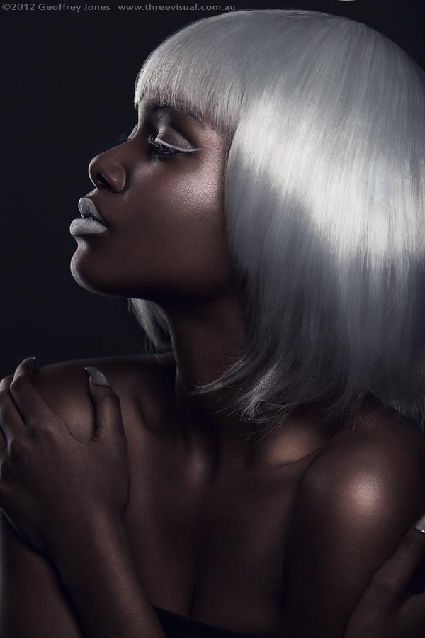 siobhan_by_geoffrey_jones600_900