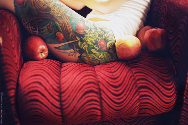 the_apple_tree_by_dorotka_lesnianska600_400