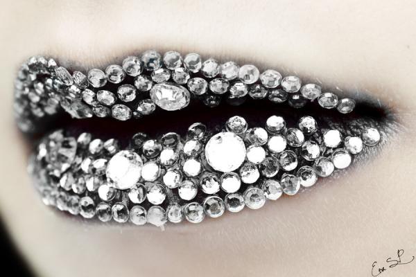 breakfast_at_tiffany__s_by_chuchy5600_400