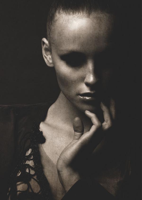 Stunning Portrait Photography by Tom Hoops | Art and Design