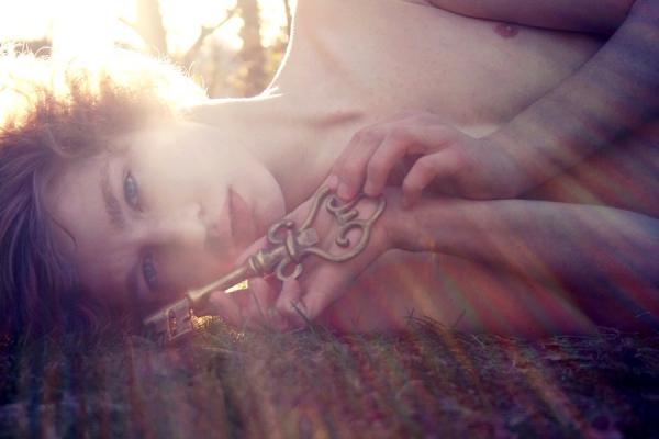 his_world_by_nikkothenerd600_400.jpg