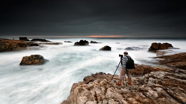 is back !!_by_Carlos Resende600_337