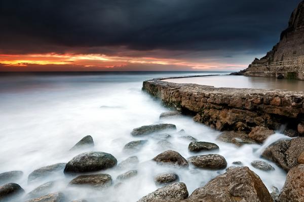 p o o l_by_Carlos Resende600_399