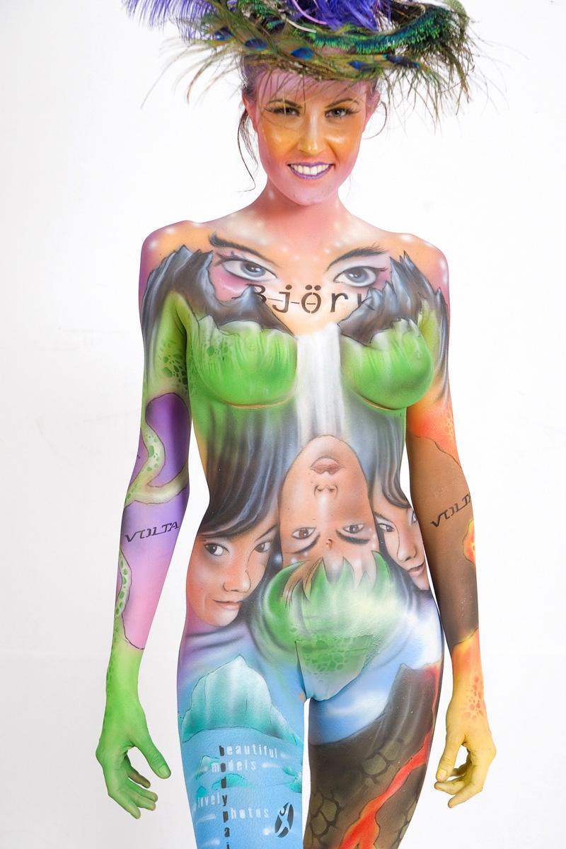 Body paintings by Nadja Hluchovsky Cuded