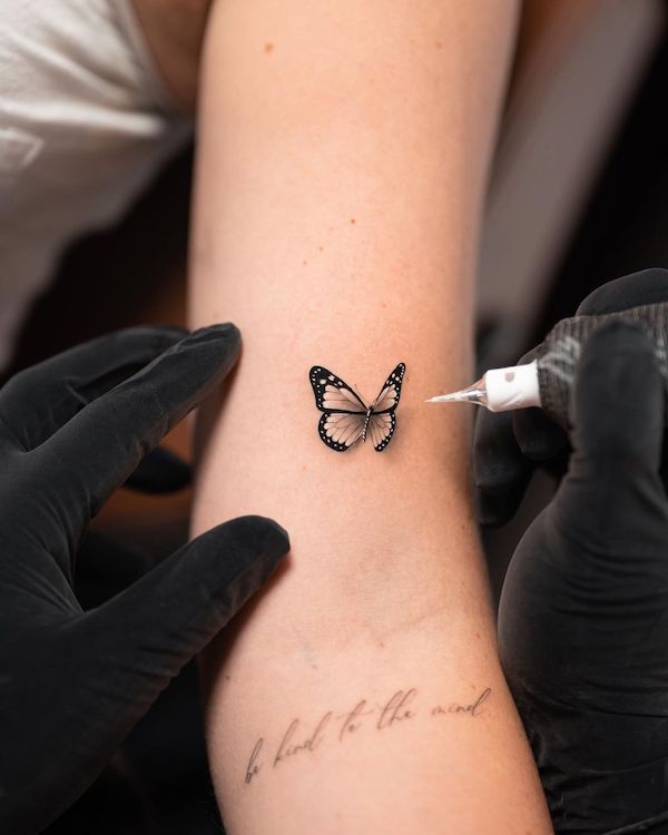 tiny butterfly tattoos