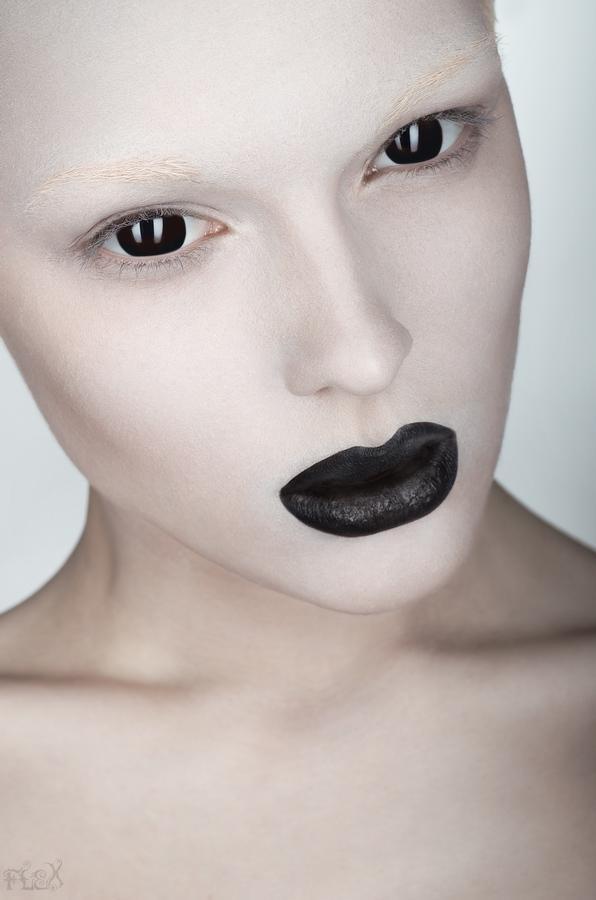 genuine_by_flexdreams_596_900